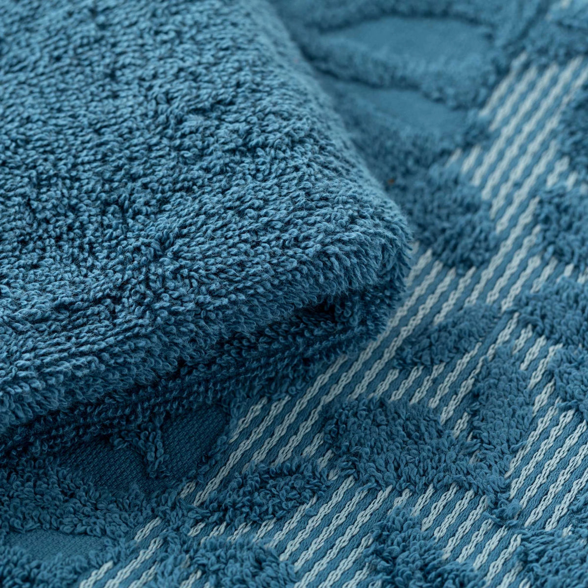 Set Asciugamani 1+1 In Spugna Jacquard Floreale Tula Linea Oro