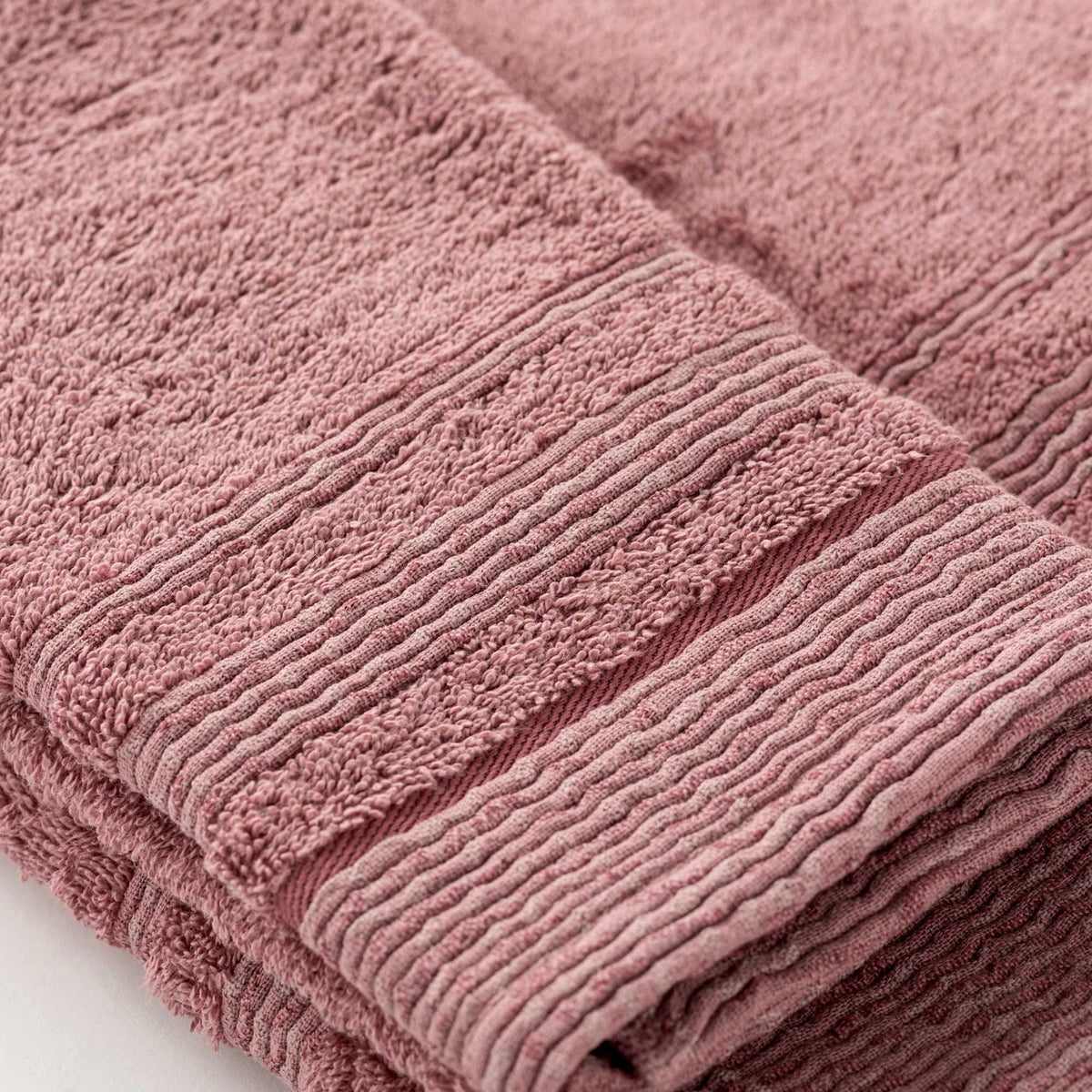 Set Asciugamani 1+1 In Spugna Con Bordura Jacquard Olimpia Linea Oro