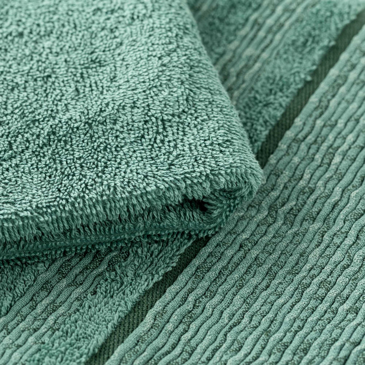 Set Asciugamani 1+1 In Spugna Con Bordura Jacquard Olimpia Linea Oro